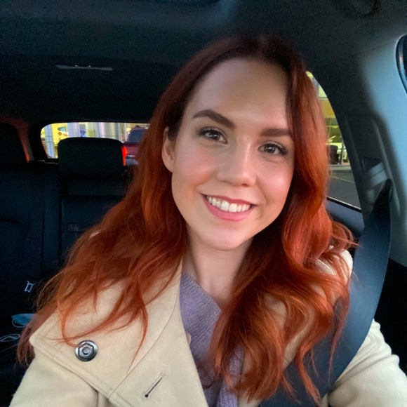 Meet your Posher, Krystal - Picture 1 of 1